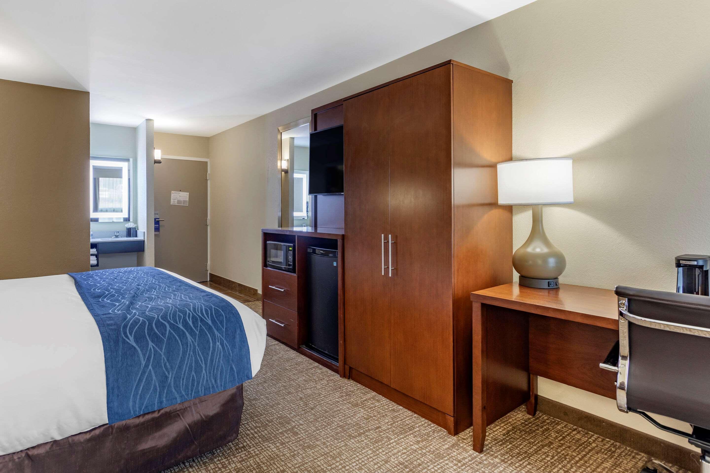 Comfort - Opryland Area 2* Nashville